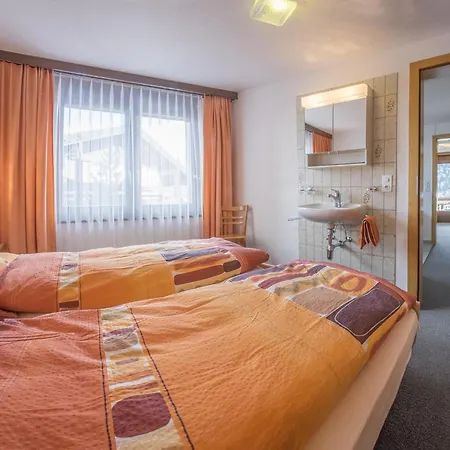 Apartment Bergrose Appartement-fewo 4-bettwohnung Nr- 3 By Interhome Saas-Fee